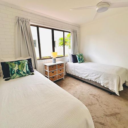 Illoura Holiday Apartment Three Bedroom Noosa River View 努萨维尔 外观 照片